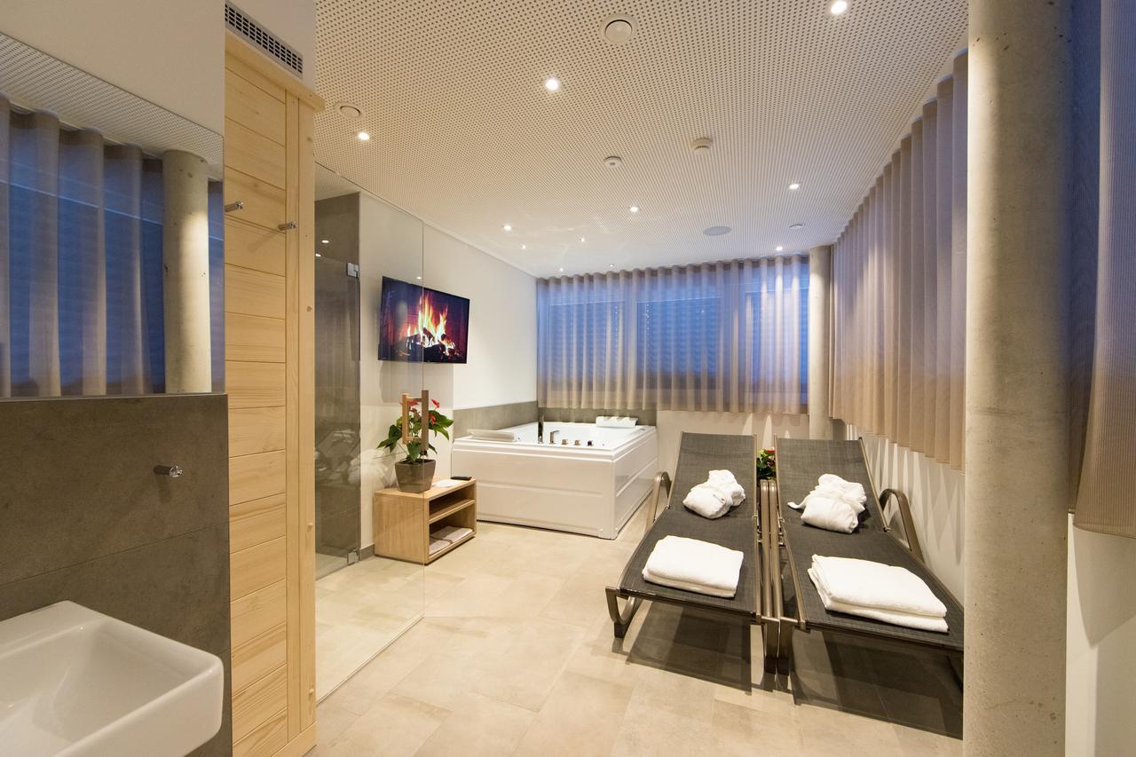 Vitus Steyr Hotel & Spa Suites Extérieur photo